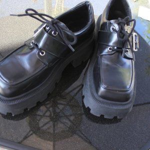 ASOS DESIGN Mulled chunky lace up/ buckle flat shoes